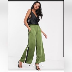 Lost INK olive green wide leg satin pants size small